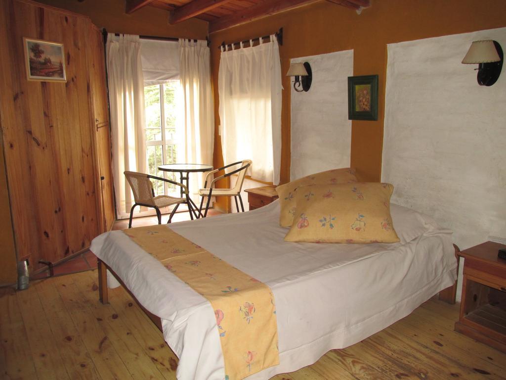 Cabanas Los Arreboles Потрерильос Номер фото